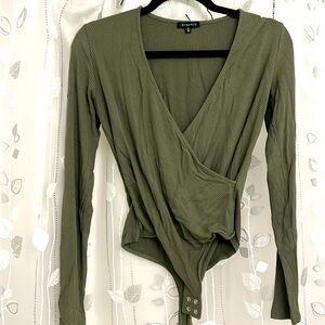 Dynamite long sleeve bodysuit green medium